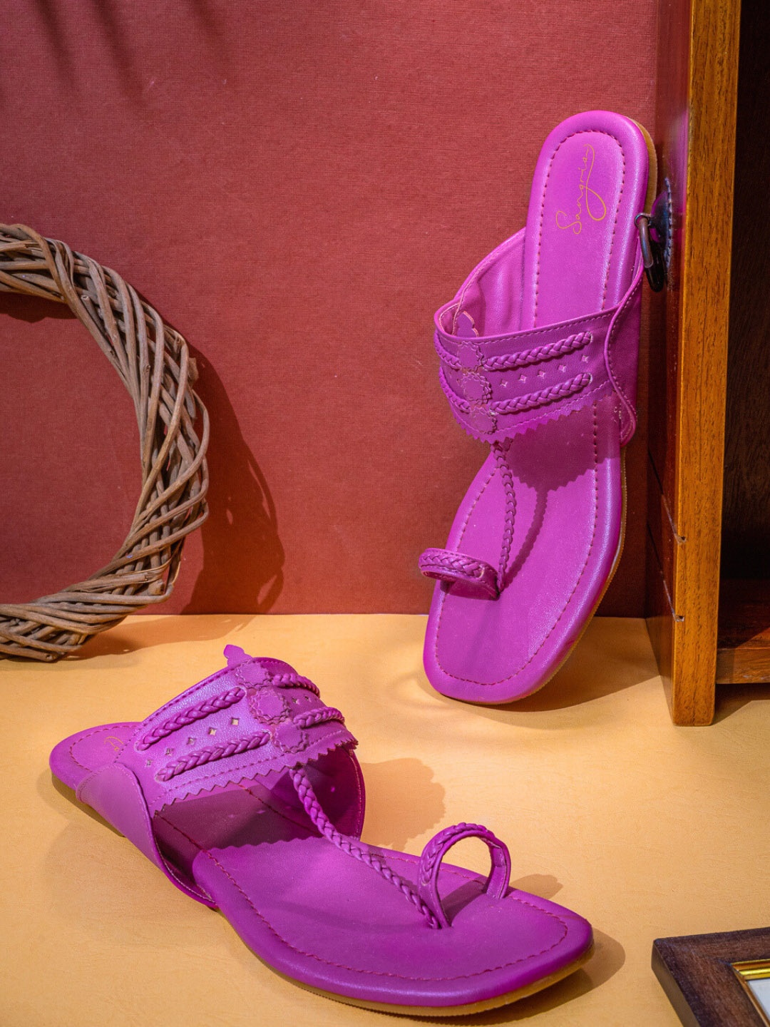 

Sangria Pink Braided One Toe Flats