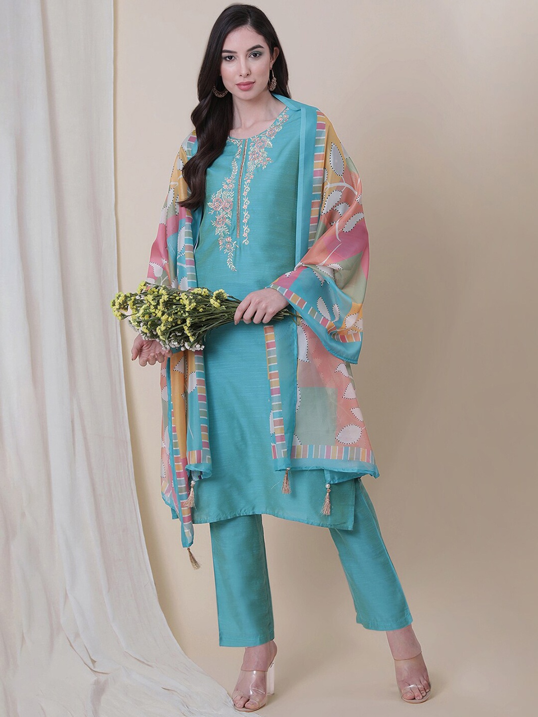 

Be Indi Women Ethnic Motifs Yoke Design Kurta Set with Trouser & Dupatta, Turquoise blue