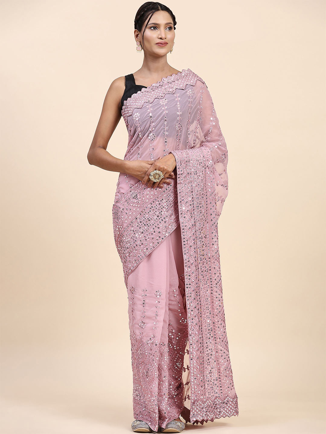 

Vastrasky Global Women Floral Sequinned Sarees, Purple