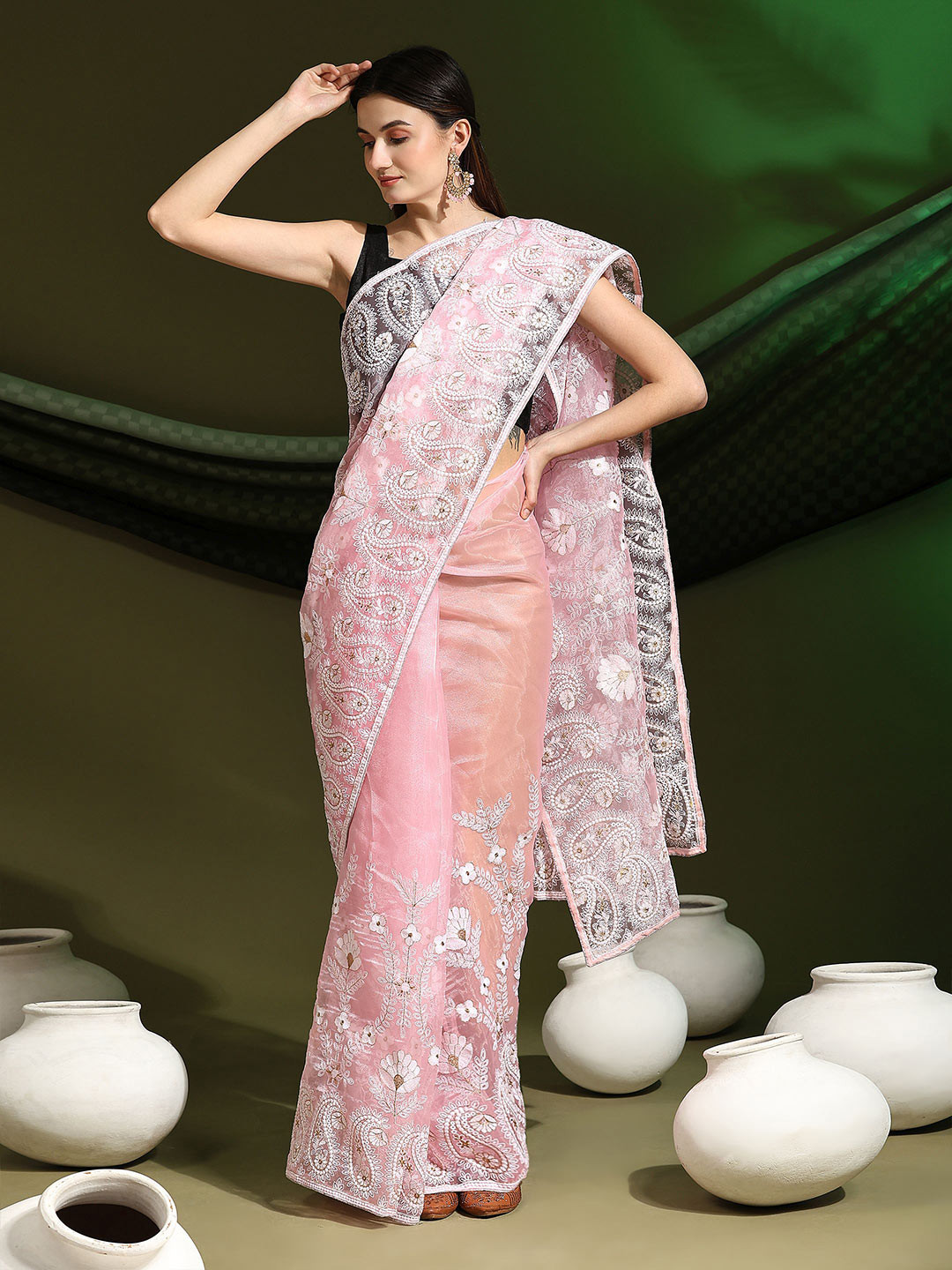 

Vastrasky Global Ethnic Motifs Embroidered Organza Saree, Pink