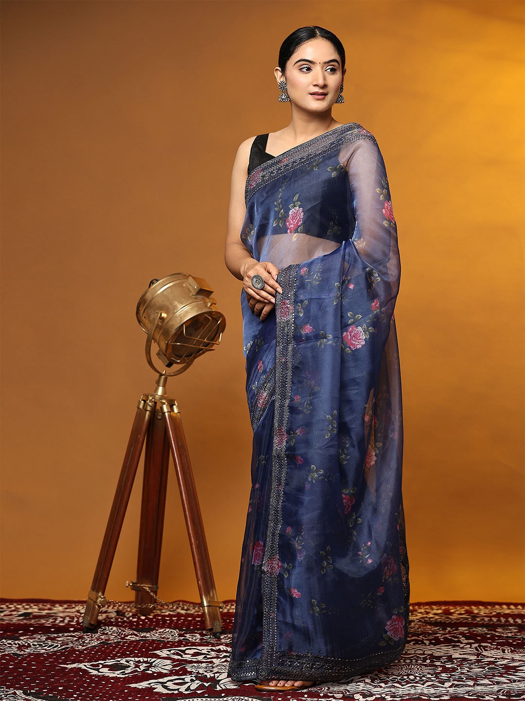 

Vastrasky Global Floral Printed Sequinned Organza Saree, Navy blue