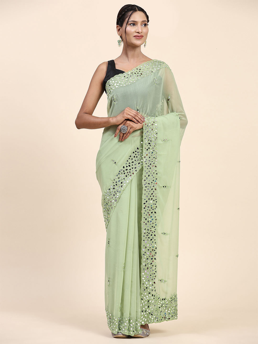 

Vastrasky Global Mirror Work Embellished Saree, Green