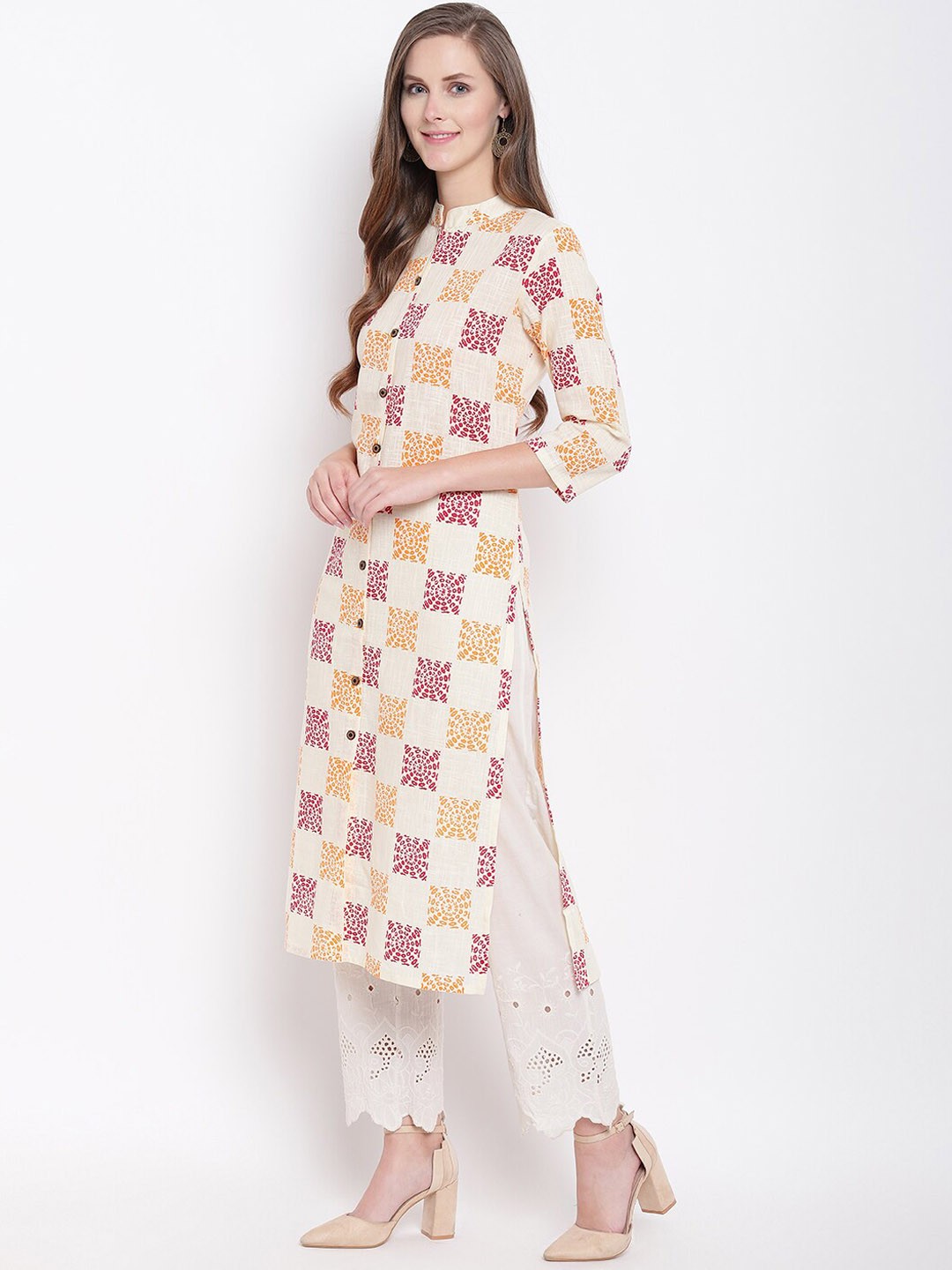 

Stylespace by Isha Geometric Printed Mandarin Collar Cotton Kurta, Off white
