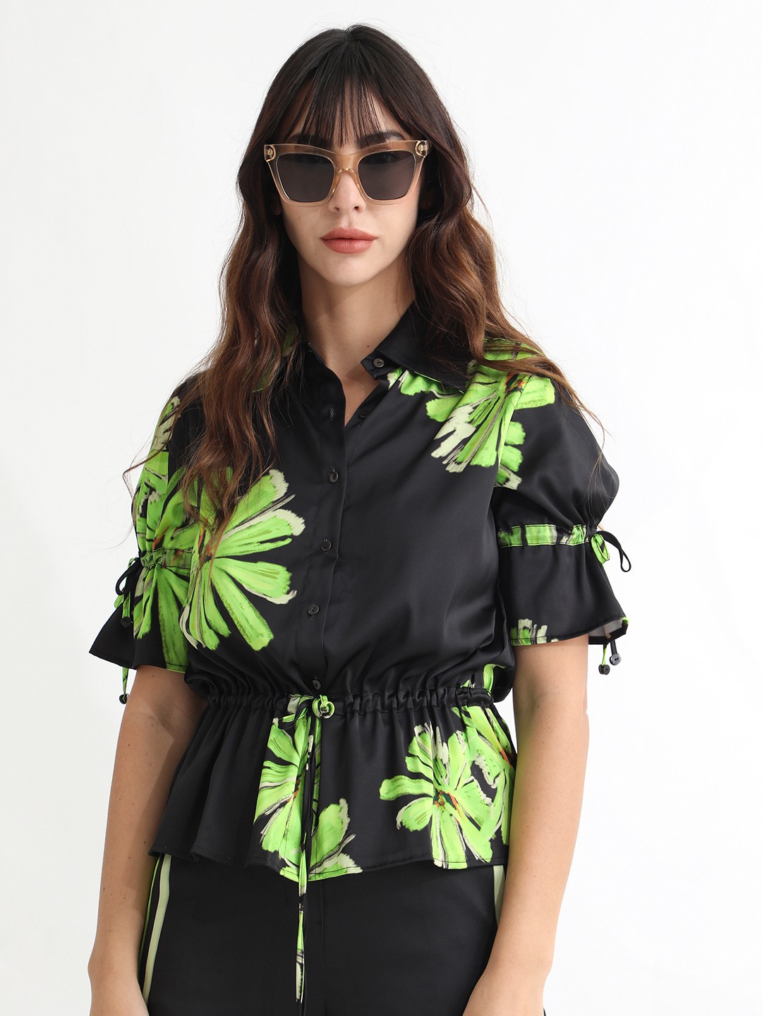 

RAREISM Graphic Printed Puffed Sleeves Shirt Style Top, Black