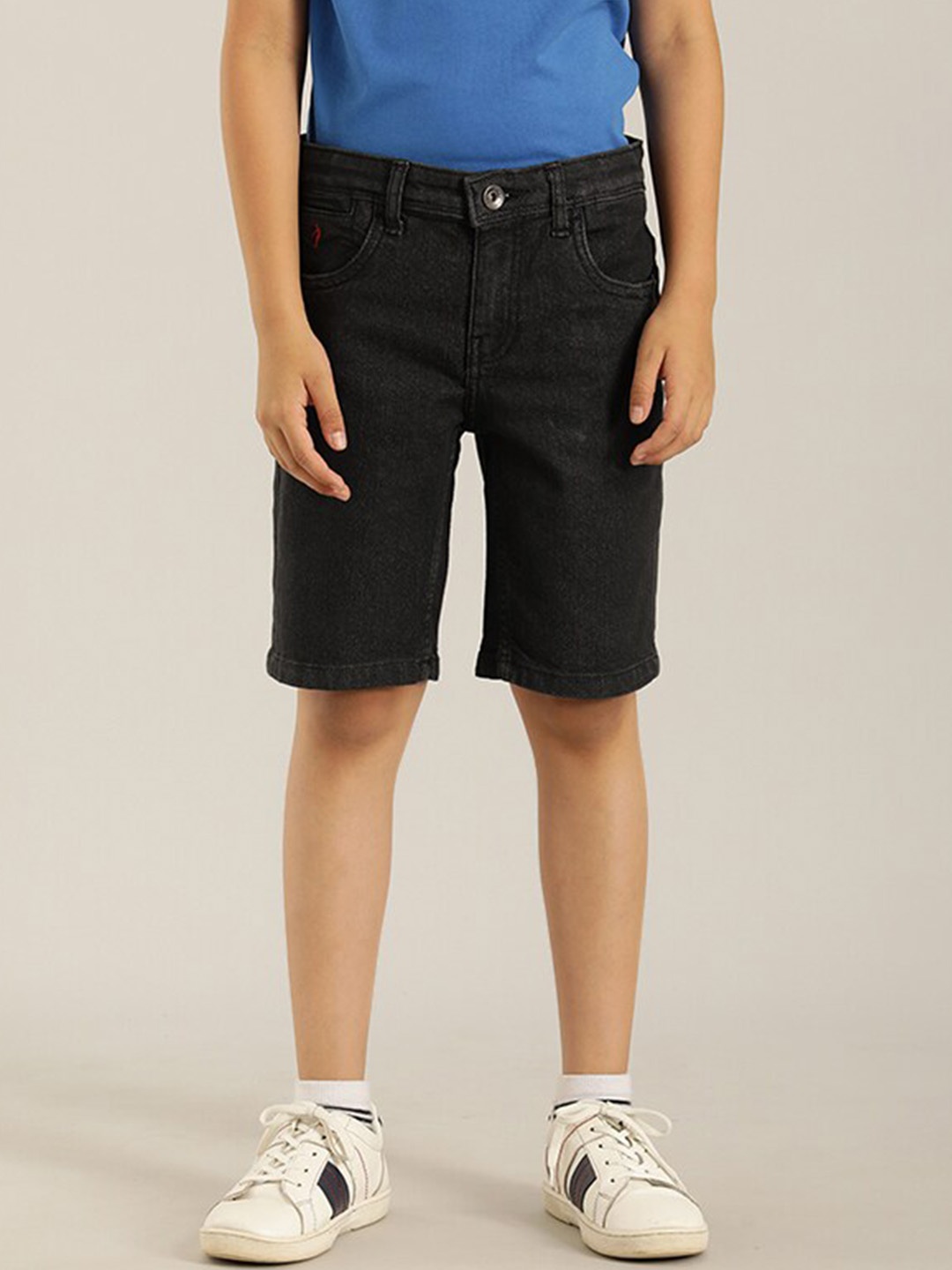 

Indian Terrain Boys Pure Cotton Denim Shorts, Black