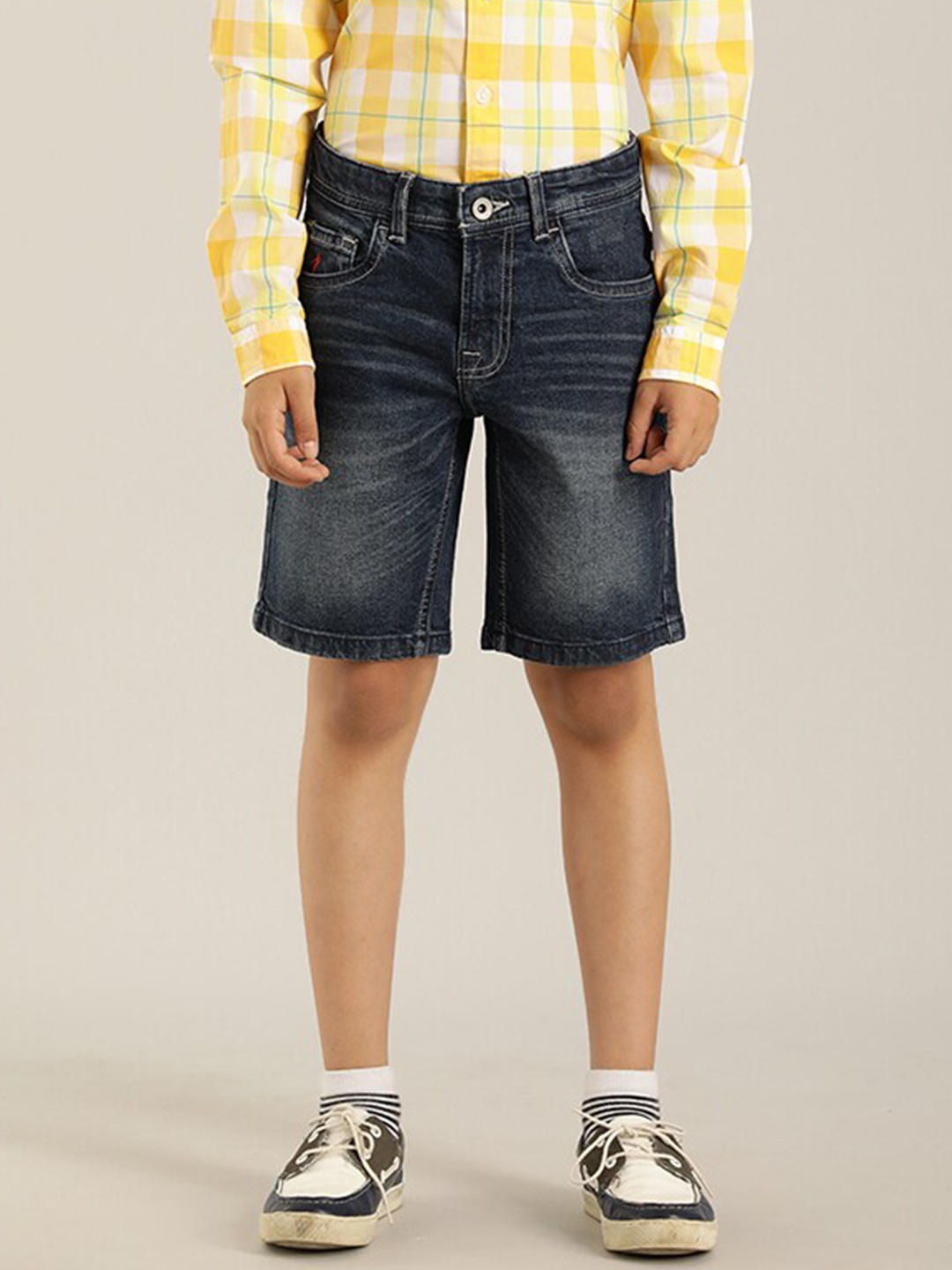 

Indian Terrain Boys Pure Cotton Denim Shorts, Blue