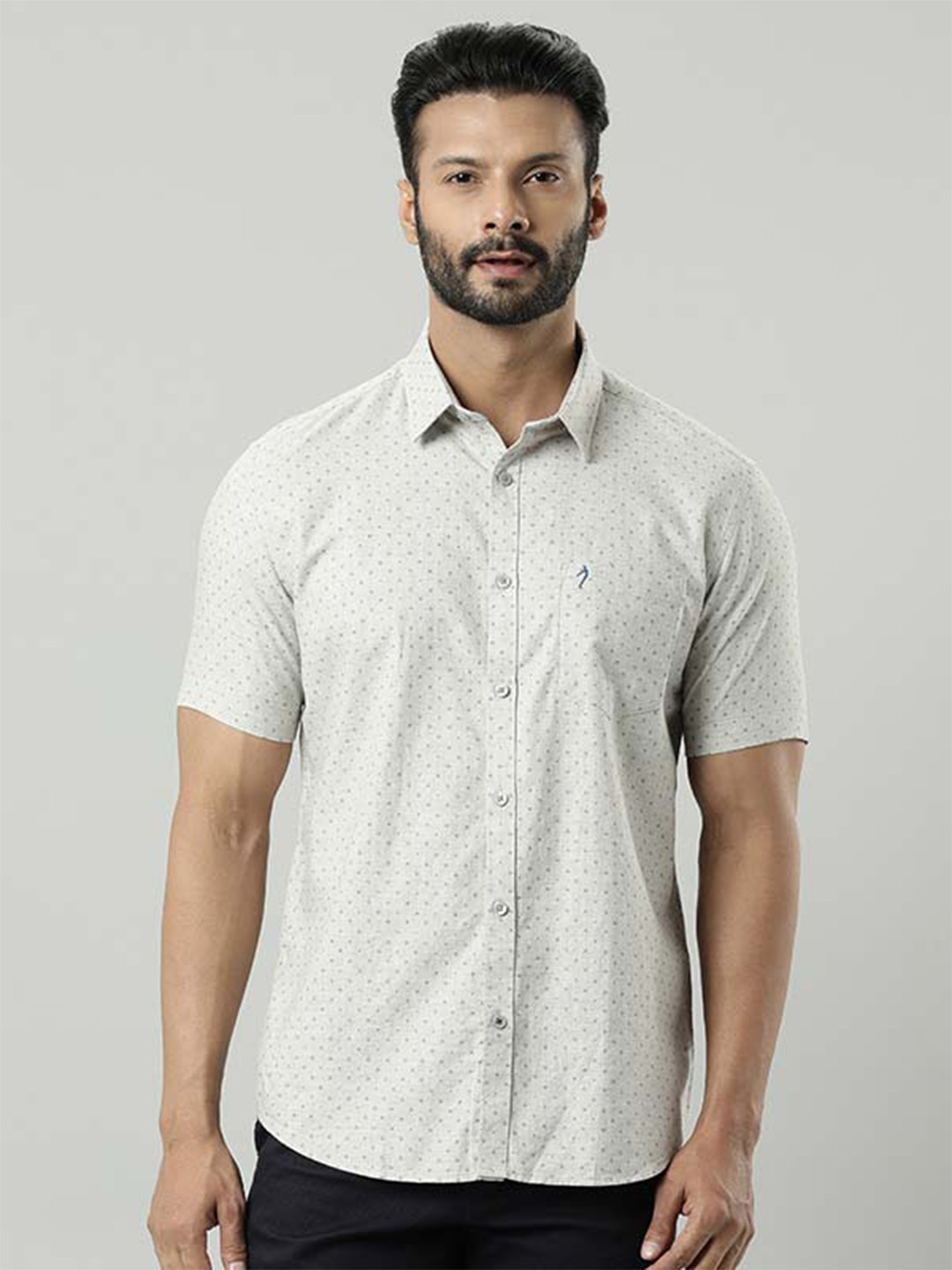 

Indian Terrain India Slim Slim Fit Geometric Printed Pure Cotton Casual Shirt, Grey melange