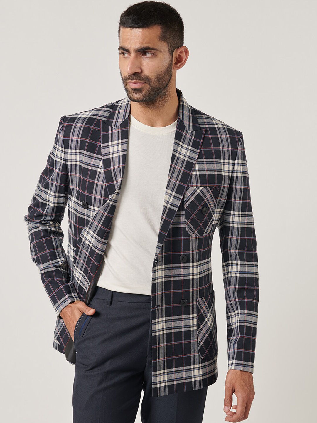 

MR BUTTON Checked Slim-Fit Peaked Lapel Collar Double Breasted Blazer, Navy blue