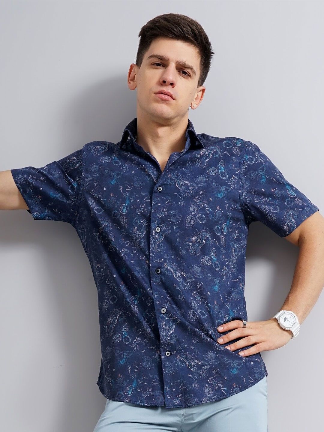 

British Club Floral Printed Smart Slim Fit Pure Cotton Casual Shirt, Navy blue