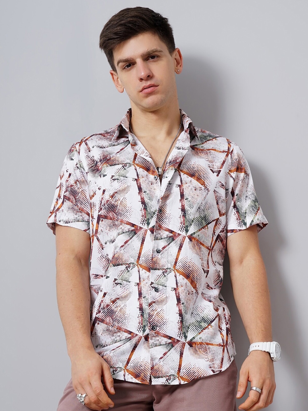 

British Club Geometric Printed Smart Slim Fit Pure Cotton Casual Shirt, Brown