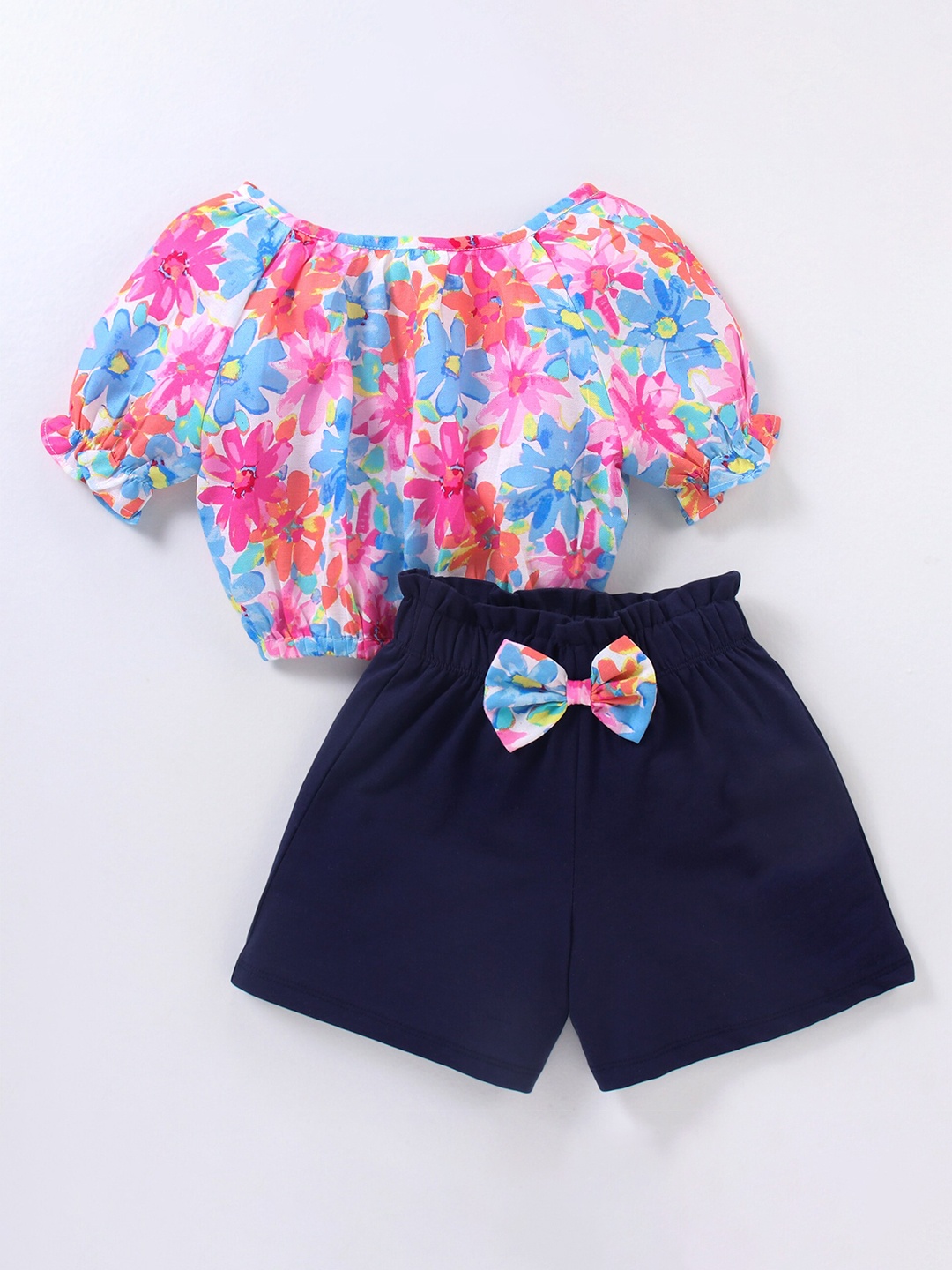 

CrayonFlakes Girls Floral Printed Top With Shorts, Pink
