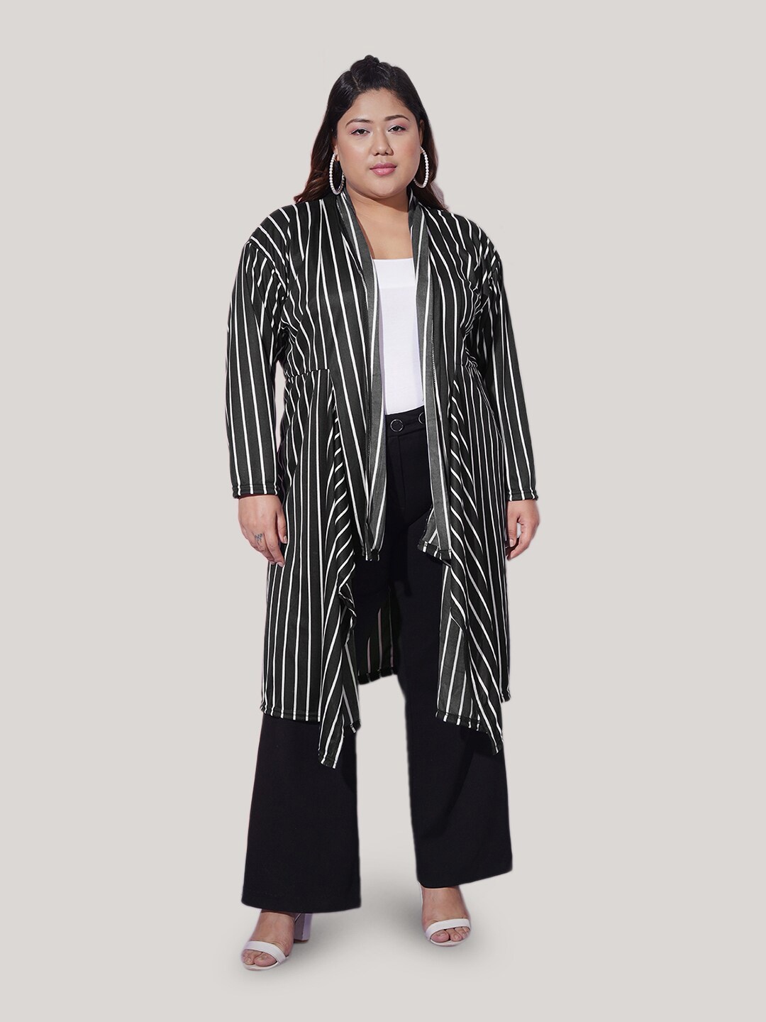 

BUY NEW TREND Curvy Plus Size Striped Longline Monochrome Lycra Shrug, Black