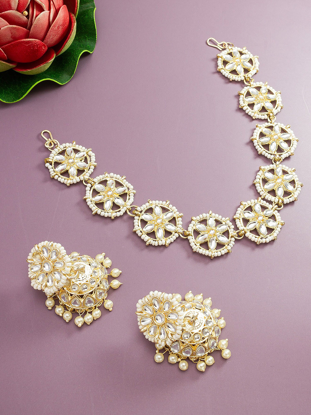 

aadita Gold-Plated Pearl Ethnic Maangtikka & Earrings