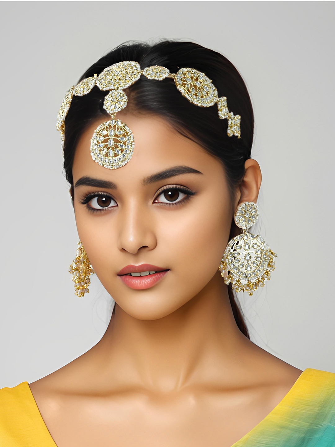 

Aadita Gold-Plated Artificial Beads Maangtikka