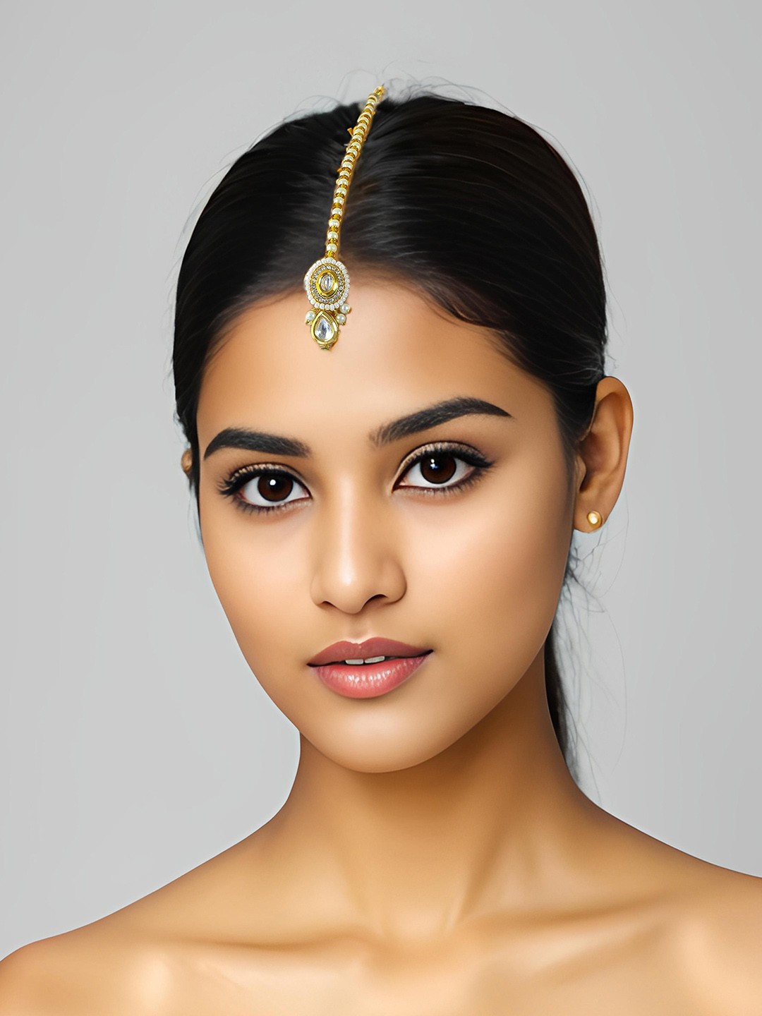 

aadita Gold-Plated Beaded Ethnic Maangtikka