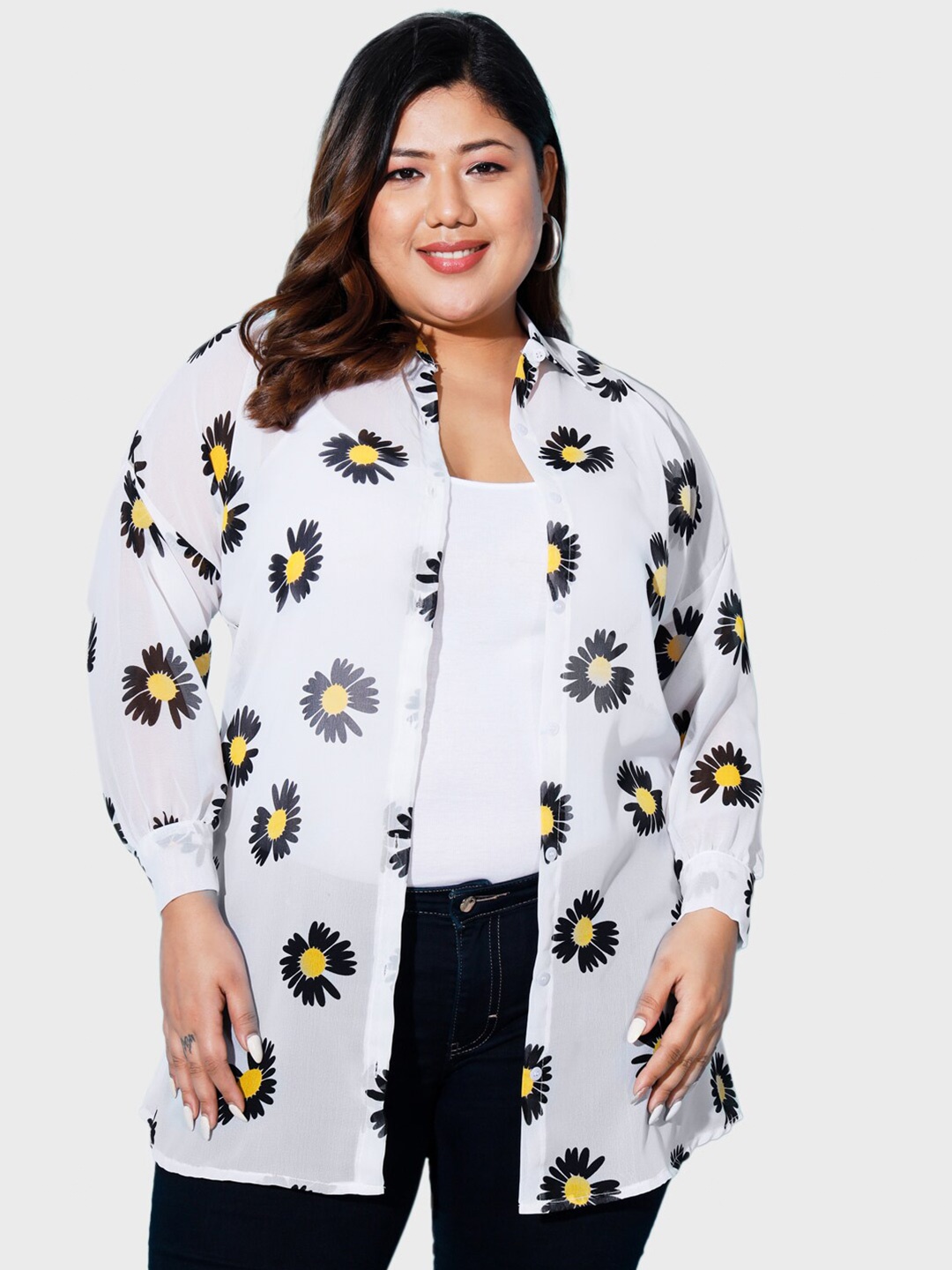 

BUY NEW TREND Plus Size Boxy Fit Floral Printed Casual Shirt, Black