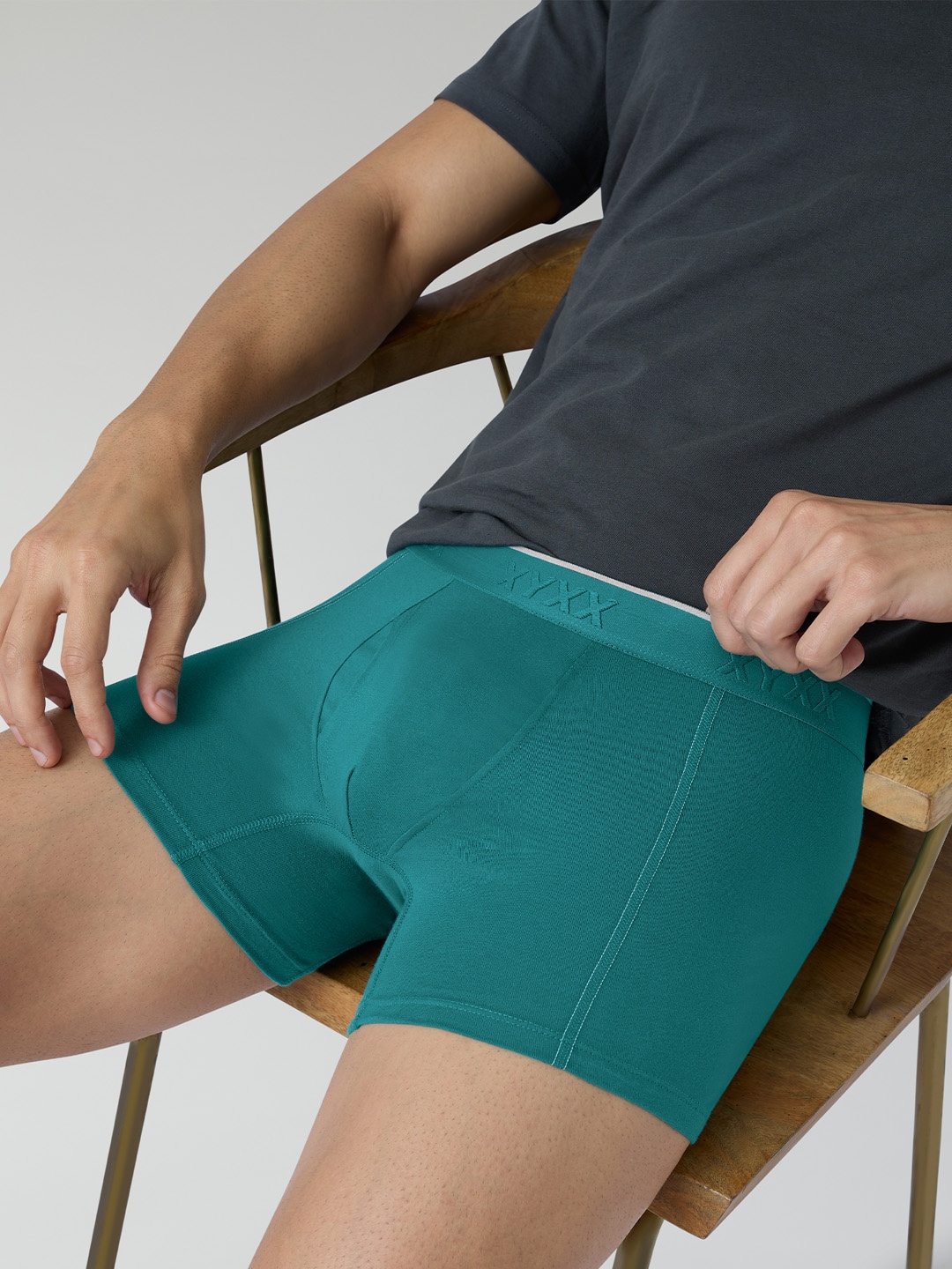 

XYXX Men Solid Combed Cotton Sprint Trunks, Green