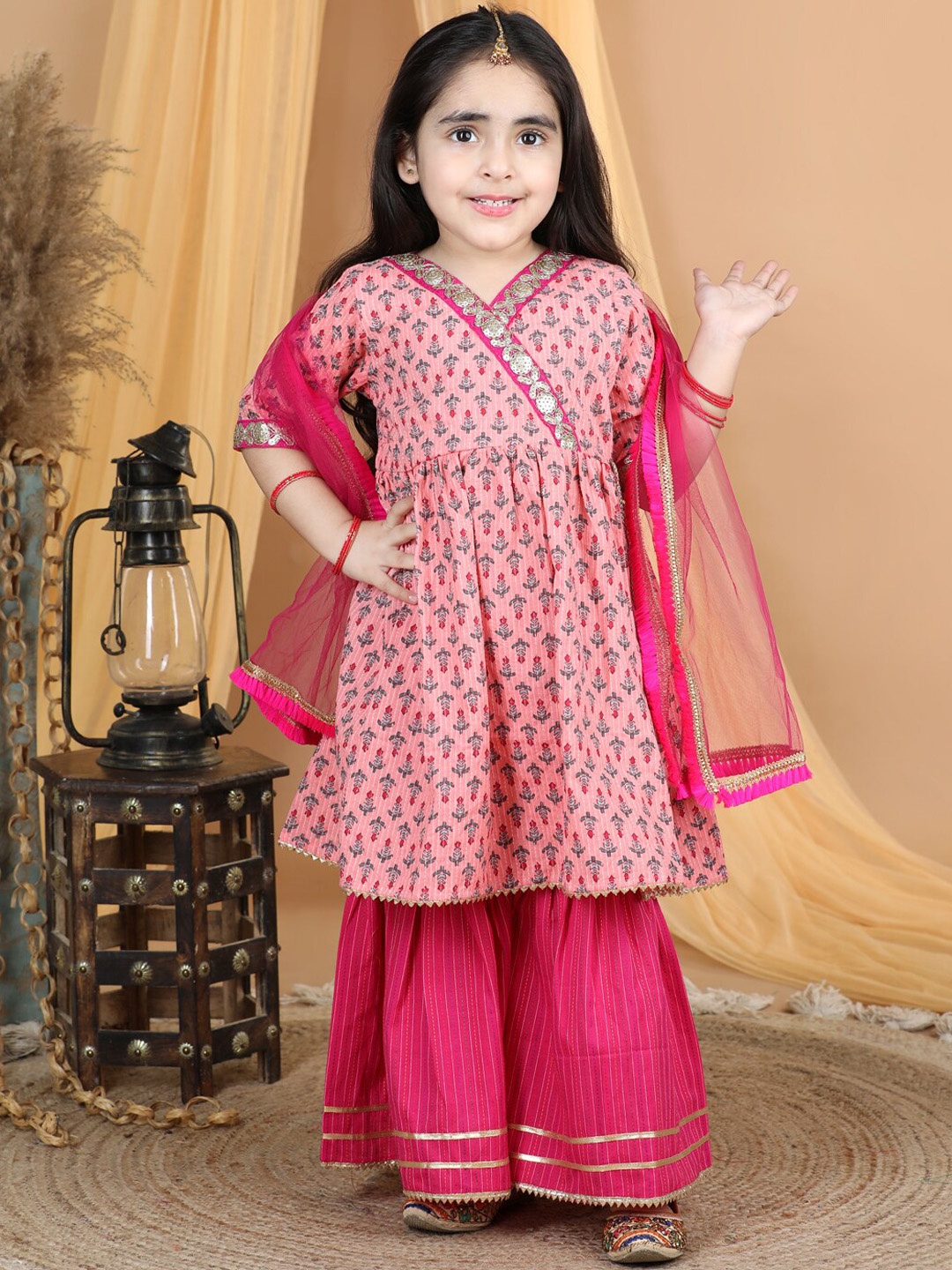 

Here&Now X Kinder KidsGirls Floral Printed Angrakha Pure Cotton Kurti With Sharara & Dupatta, Pink