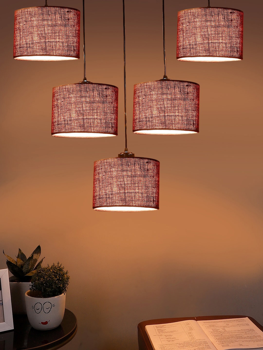 

Devansh Maroon Jute Cluster Hanging Lamp