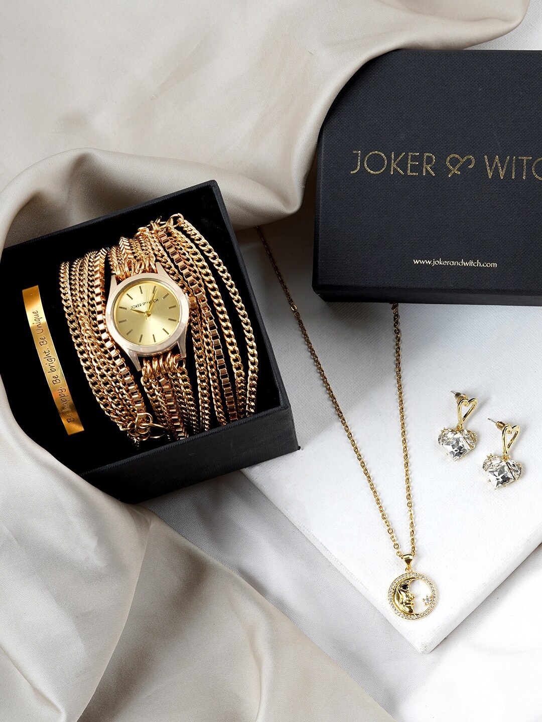 

JOKER & WITCH Women Set Of 4 Sunset Sernade Love Stack JWLS538, Gold