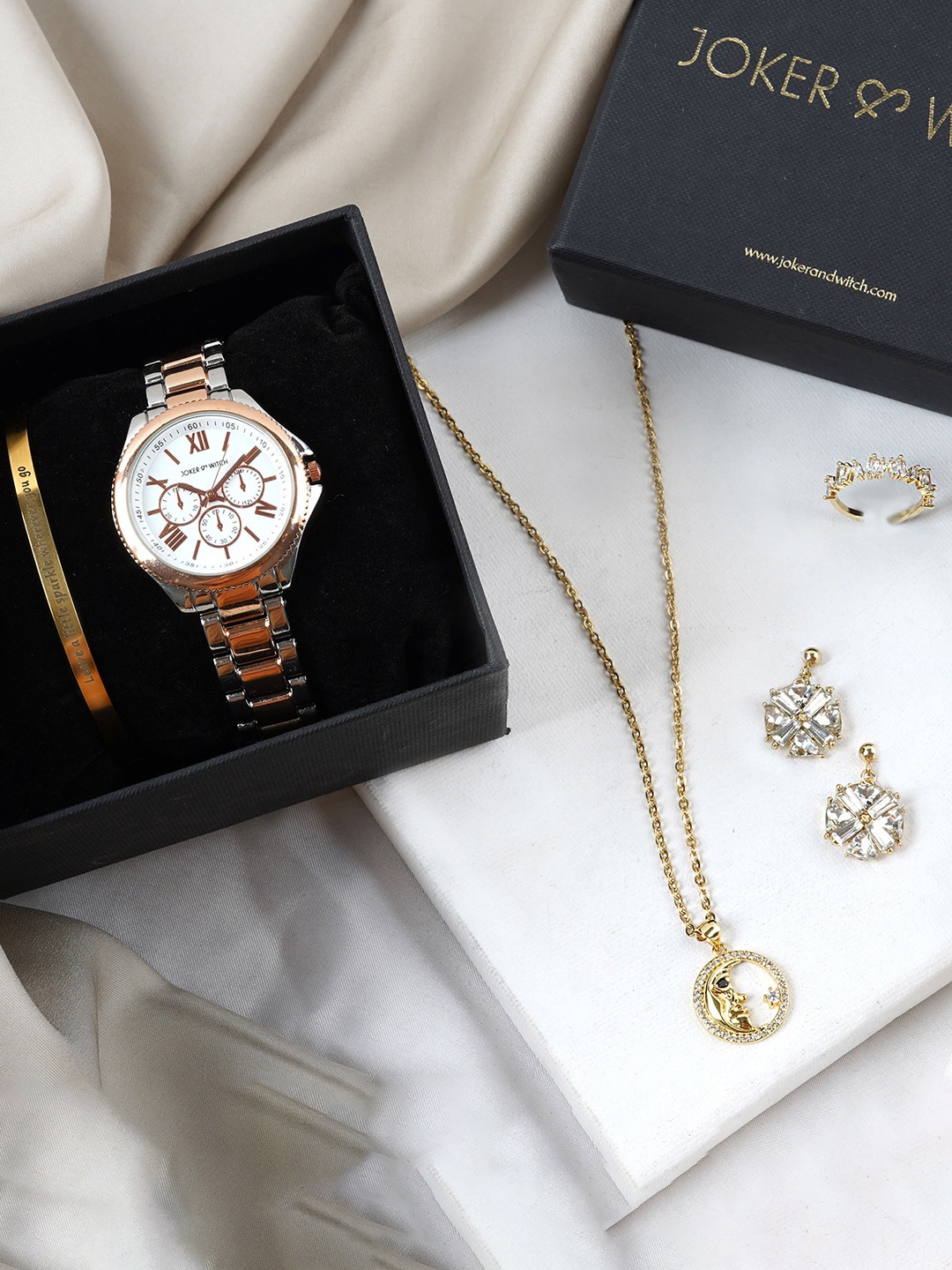 

JOKER & WITCH Women Tinsley Love Stack Watch Gift Set JWLS508, Gold