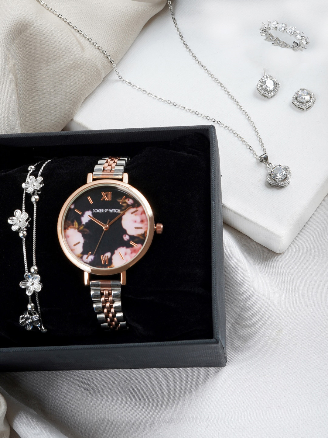 

JOKER & WITCH Women Love Stack Watch Gift Set JWLS472, Rose gold