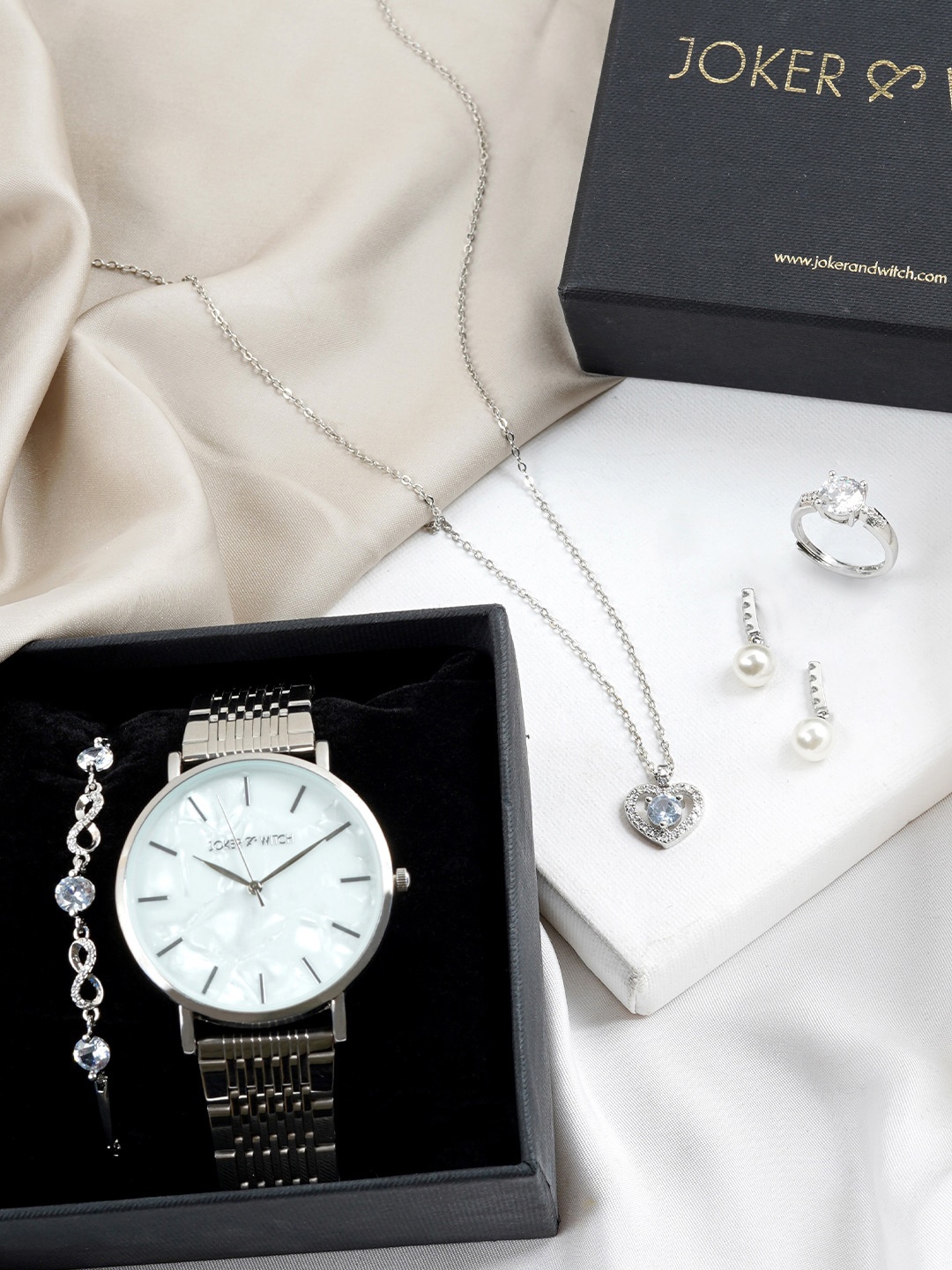 

JOKER & WITCH Women Watch Gift Set JWLS465, Silver