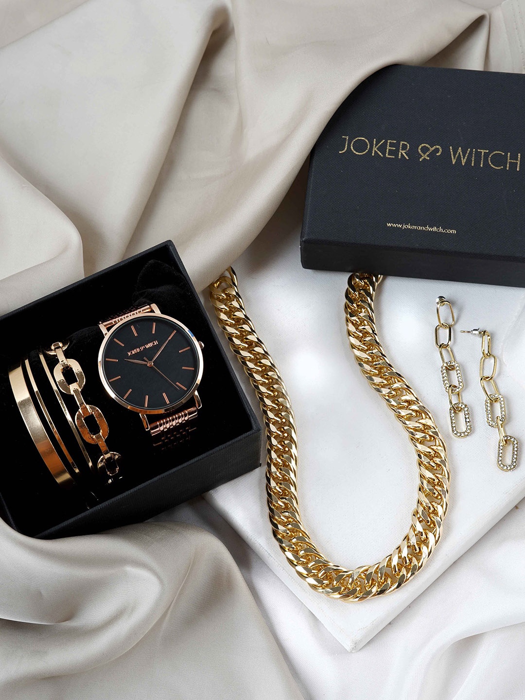 

JOKER & WITCH Women Love Stack Watch Gift Set JWLS533, Gold