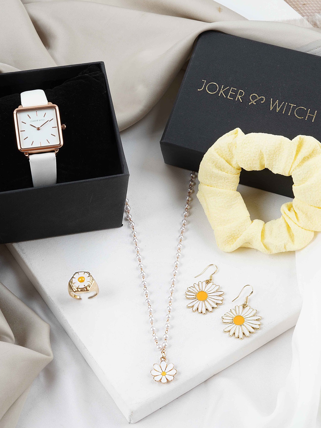 

JOKER & WITCH Women Watch Gift Set JWLS480, White