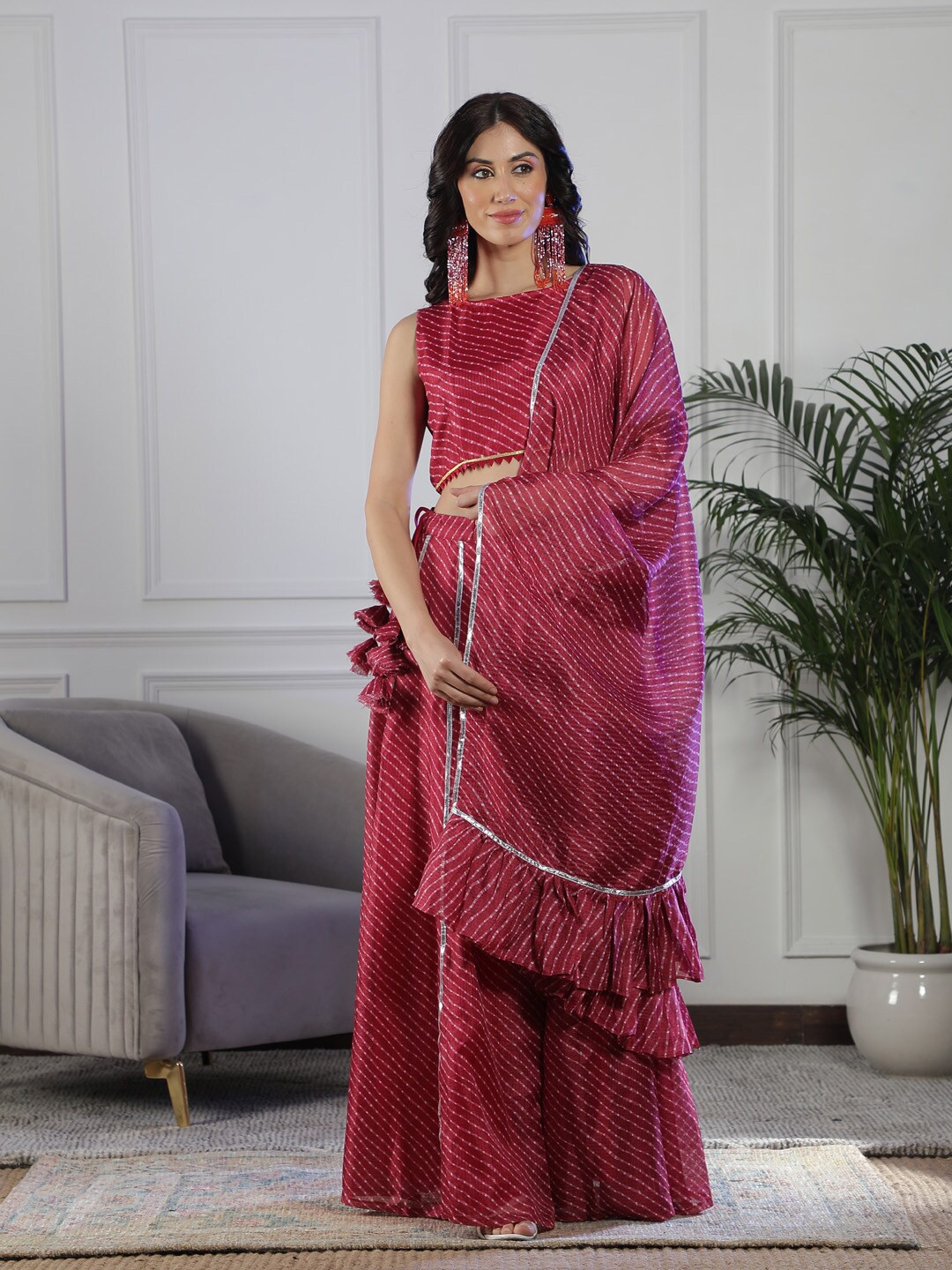 

NEUDIS Printed Gota Patti Ready to Wear Lehenga Choli With Dupatta, Maroon