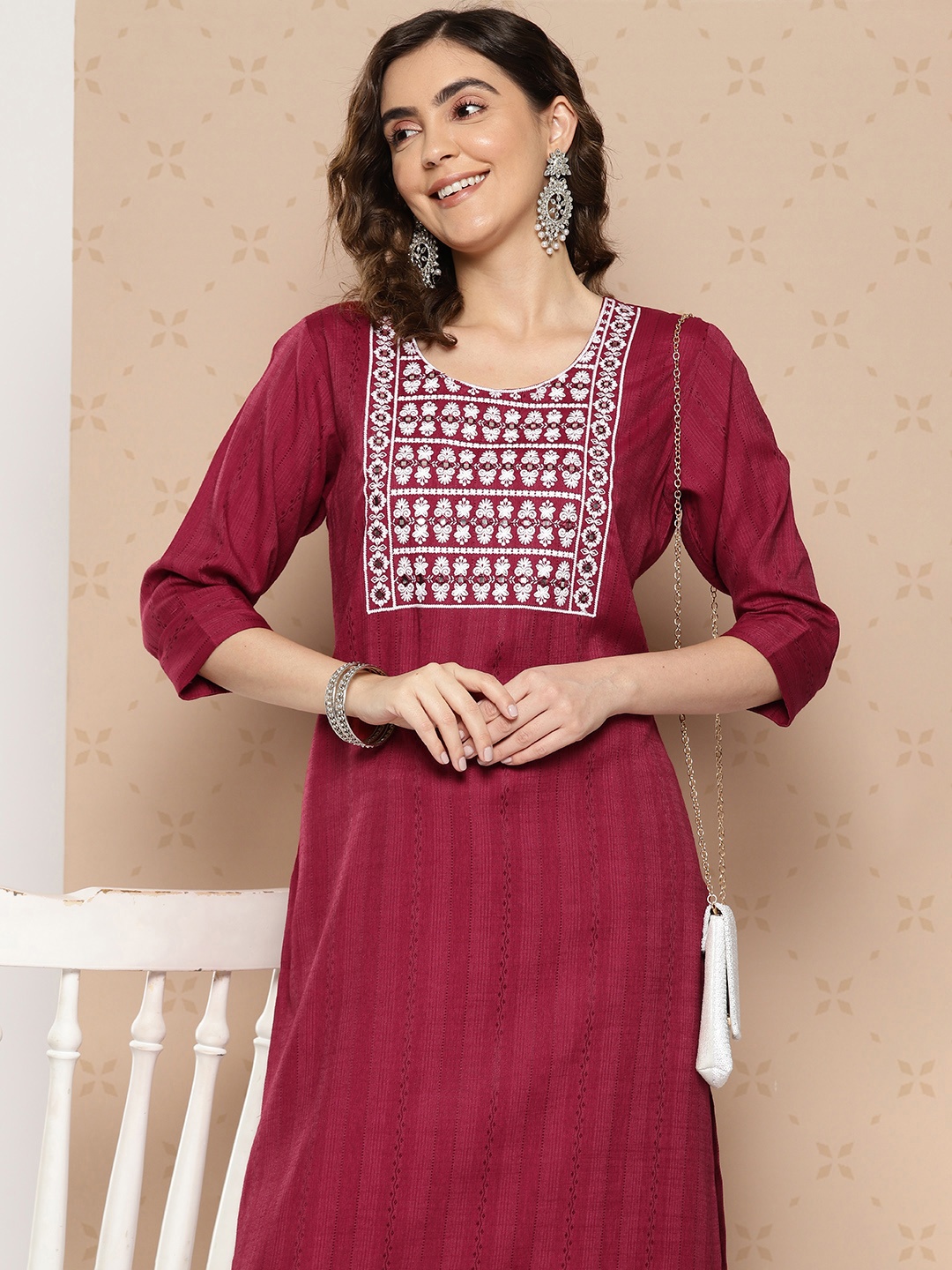 

ZOLA Ethnic Motifs Embroidered Mirror Work Kurta, Maroon