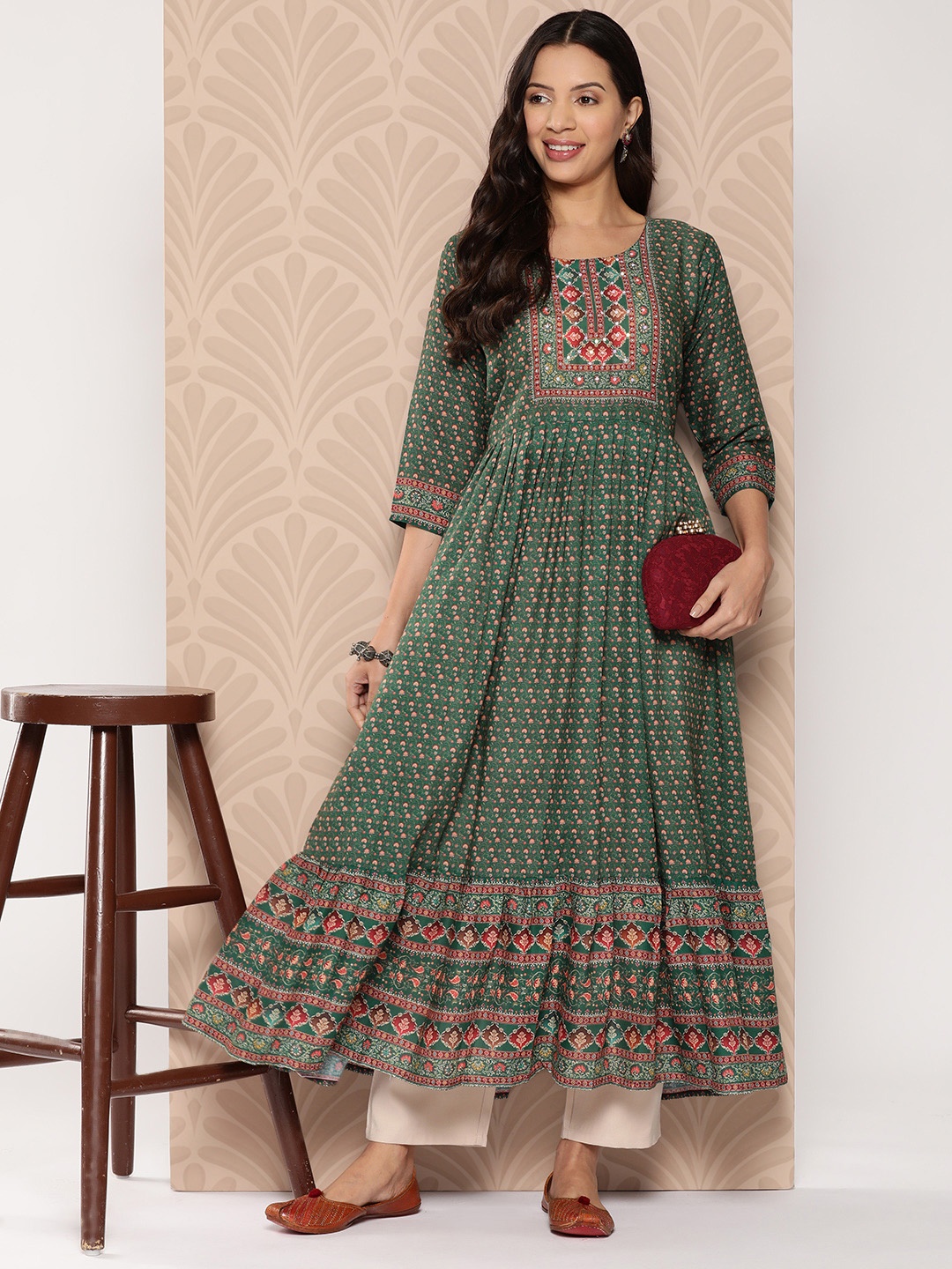 

ZOLA Floral Printed Sequinned Kurta, Green