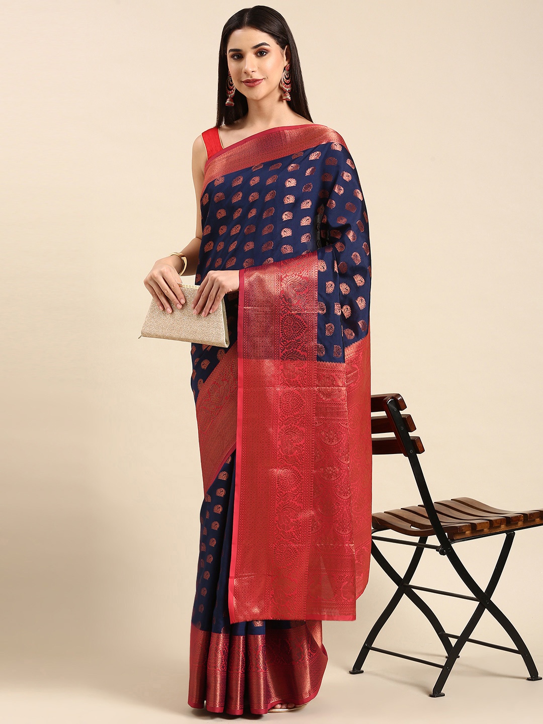 

AVANSHEE Woven Design Zari Silk Cotton Kanjeevaram Saree, Navy blue