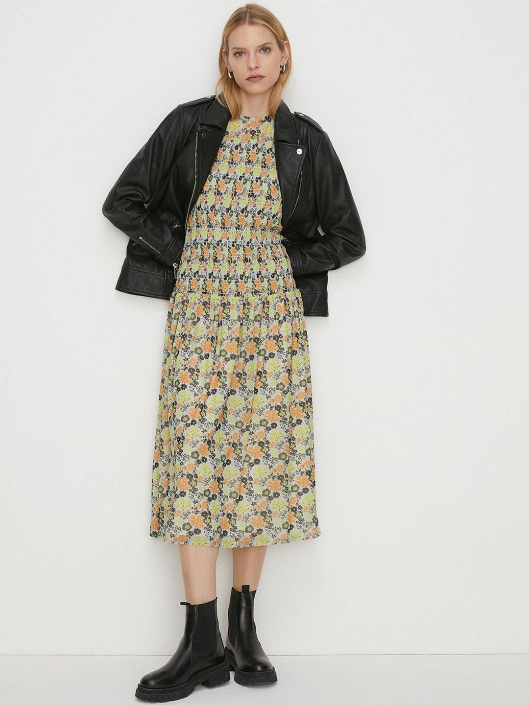 

OASIS Floral Print Smocked Puff Sleeves A-Line Midi Dress, Grey