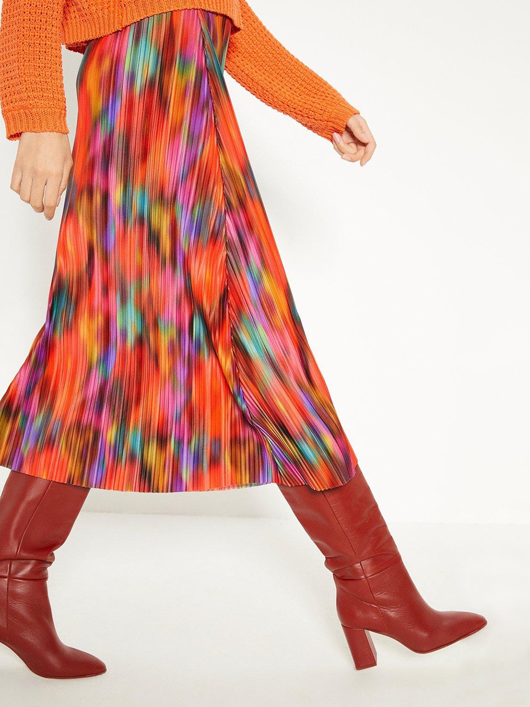

OASIS Blur Printed Plisse Midi Flared Skirt, Orange
