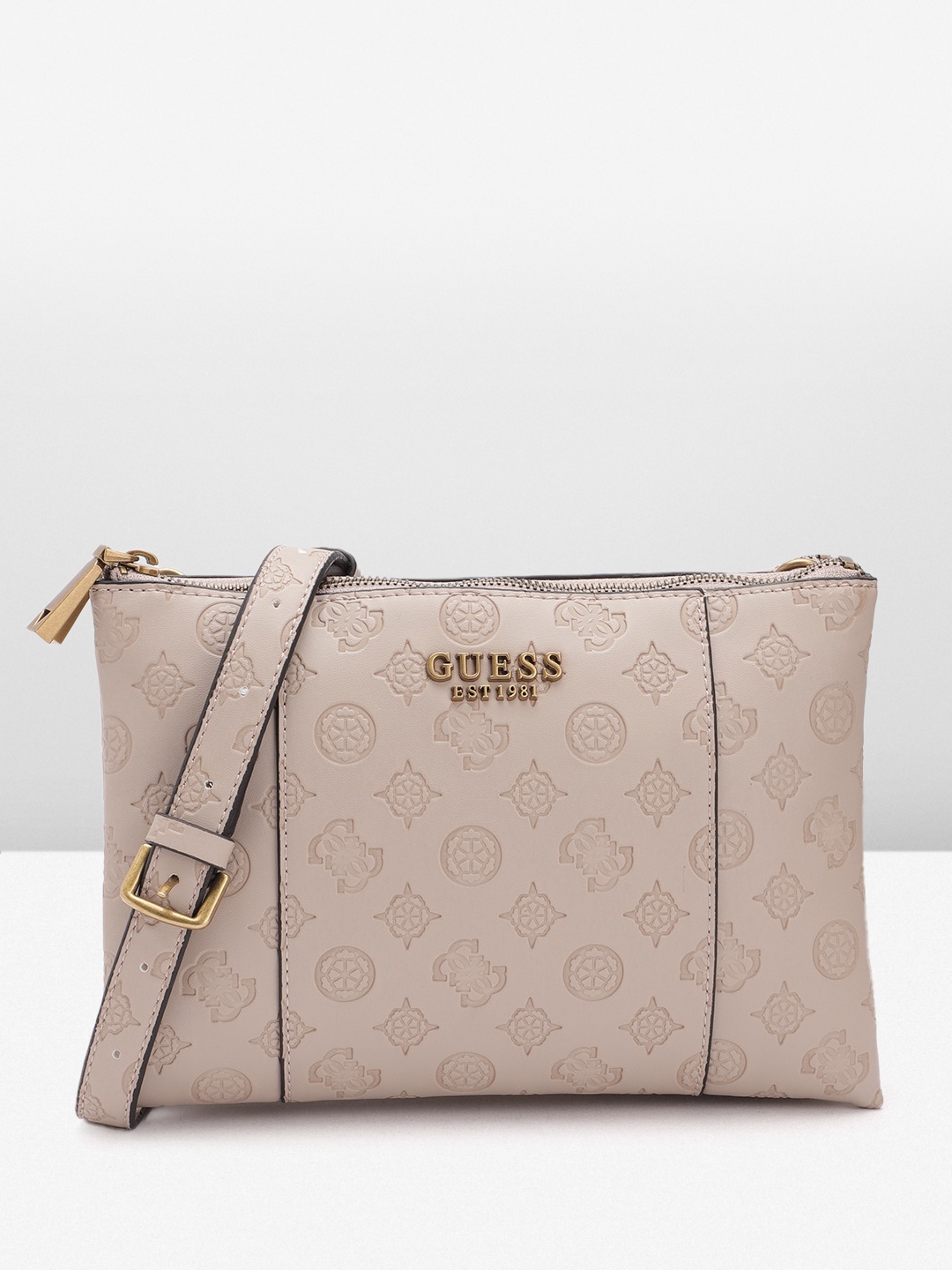 

GUESS Women Textured Structured Sling Bag, Beige