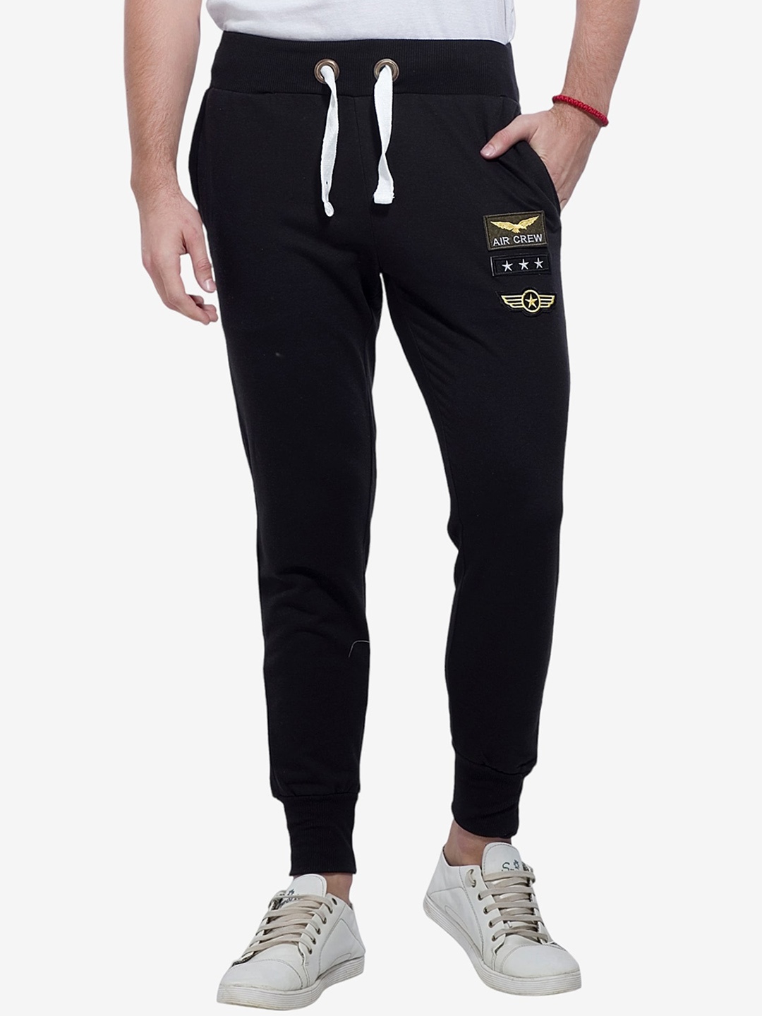 

Alan Jones Men Mid-Rise Cotton Joggers, Black