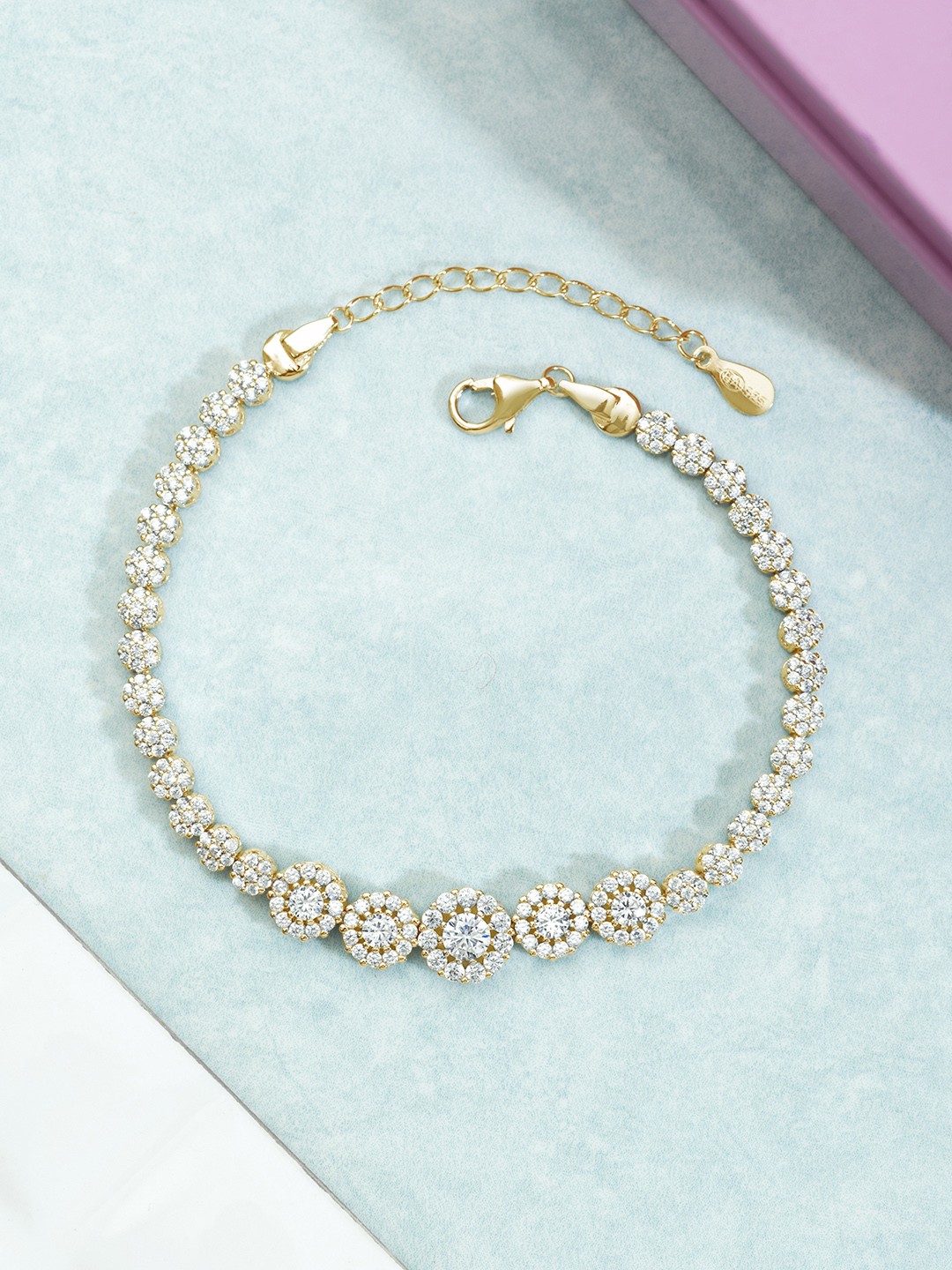 

Zavya 925 Pure Silver Cubic Zirconia Gold-Plated Charm Bracelet