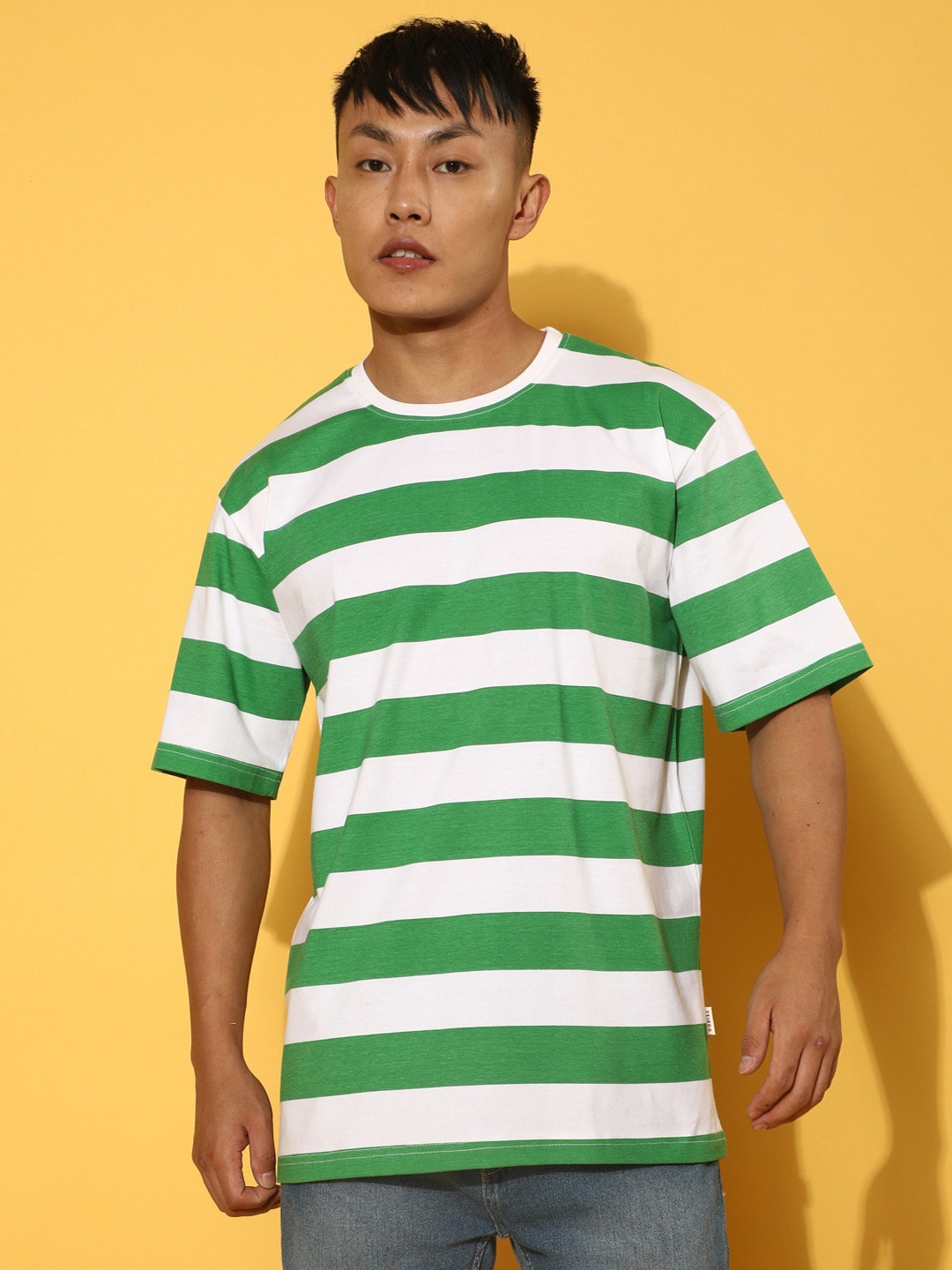 

VEIRDO Green & white Horizontal Striped Loose Cotton T-Shirt