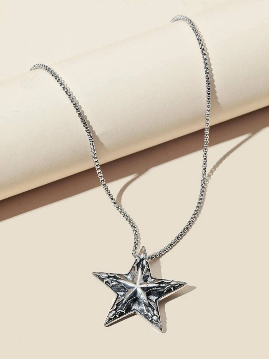

SALTY Men Star Shape Stainless Steel Chain, Silver