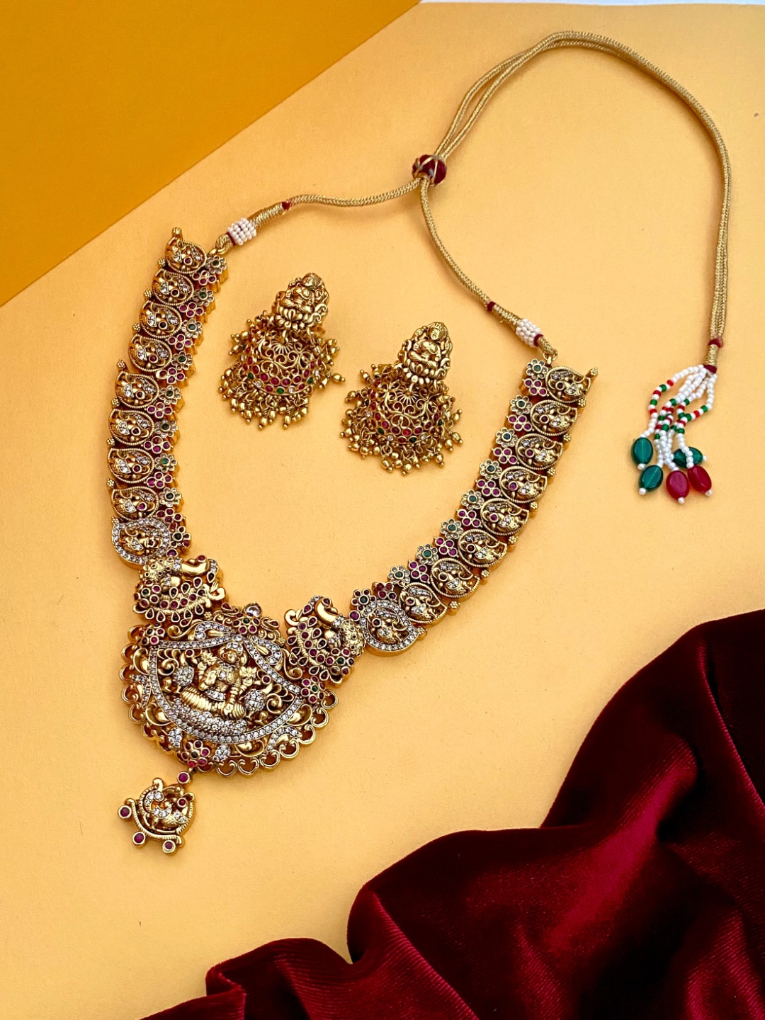 

Pihtara Jewels Gold-Plated Cubic Zirconia-Studded Jewellery Set