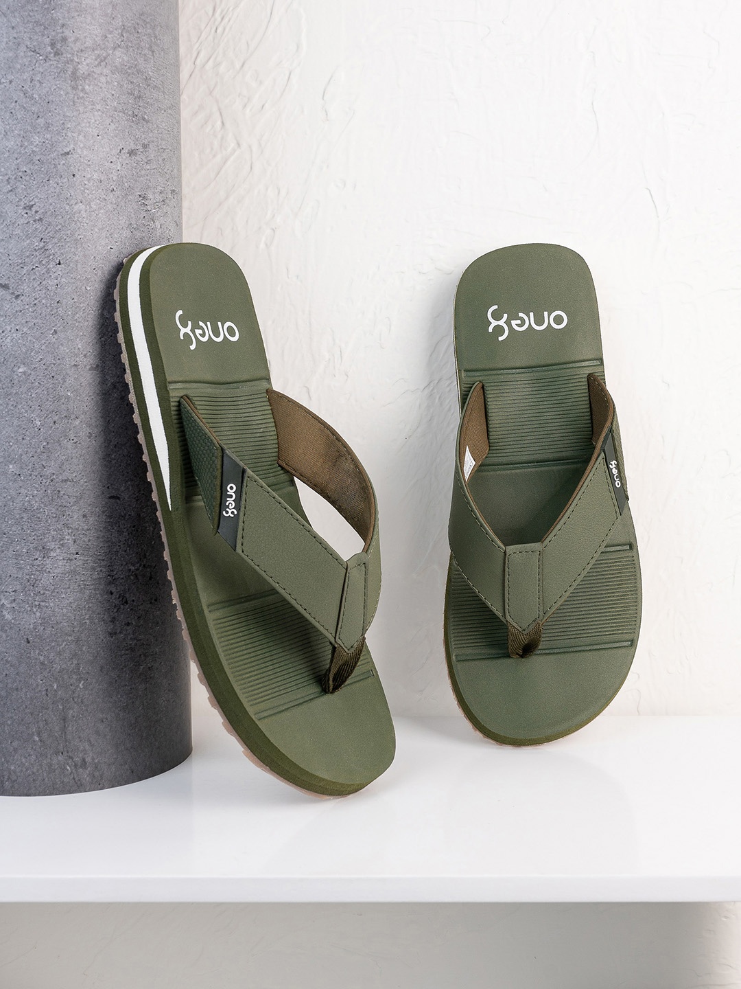 

One8 Men Textured Anti-Skid Bounce Back Mid-Sole Water-Resistant Thong Flip-Flops, Olive