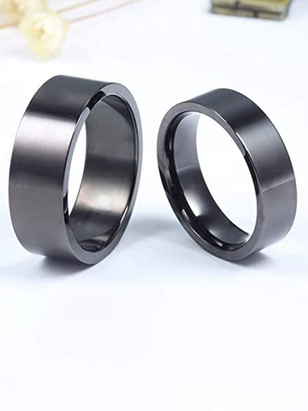 

VIEN Set Of 2 Stainless Steel Band Finger Ring, Black