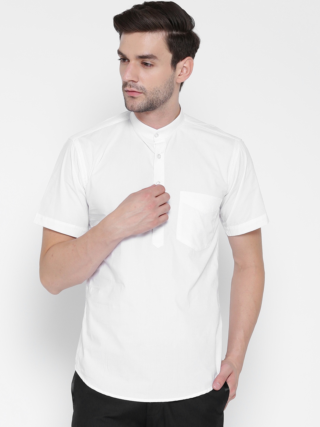 

Hancock Men White Slim Fit Solid Casual Shirt