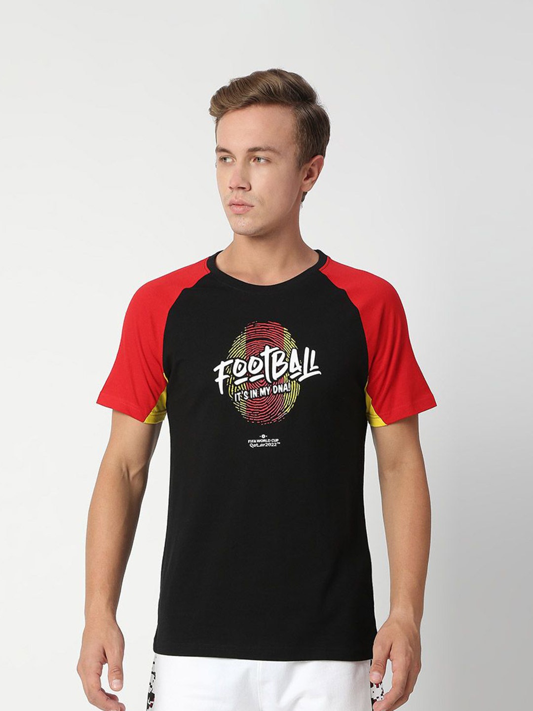 

FanCode Fifa World-Cup Qatar 2022 Printed Bio Finish Cotton T-shirt, Black