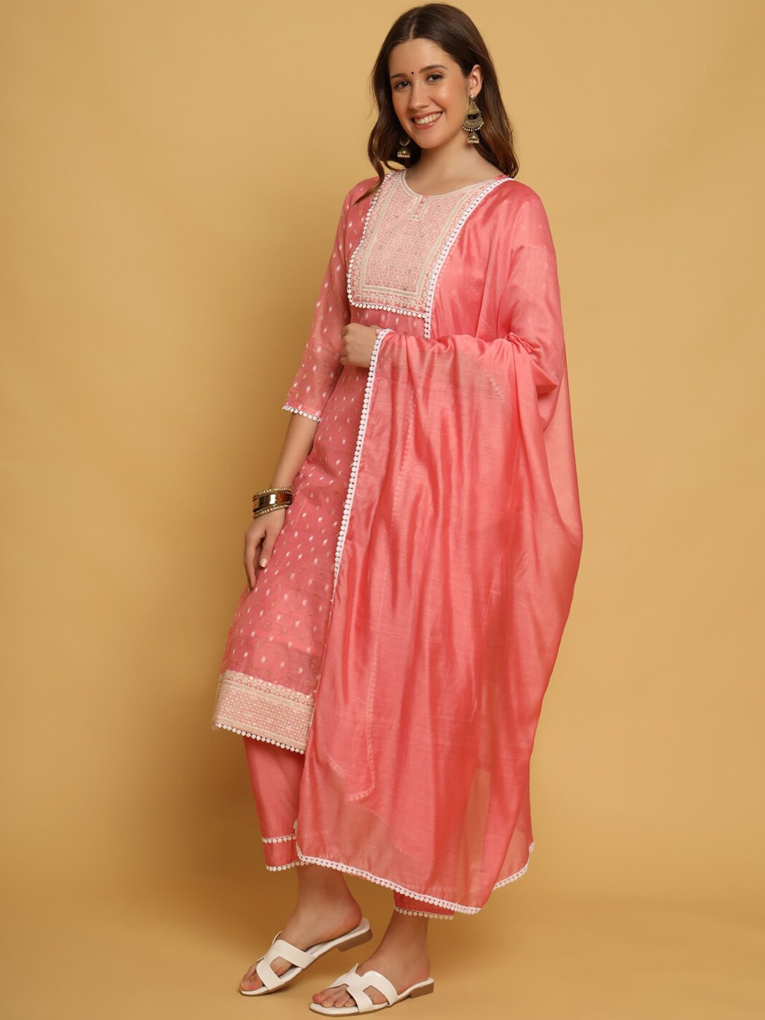 

SWAGG INDIA Ethnic Motifs Embroidered Chanderi Silk Kurta With Trousers & Dupatta, Peach