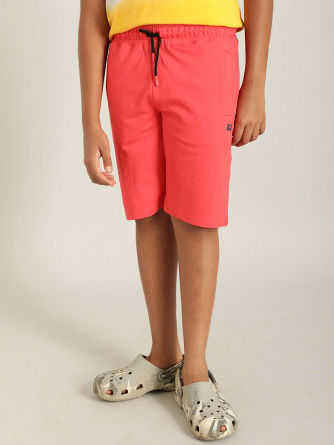 

Indian Terrain Boys Pure Cotton Shorts, Red