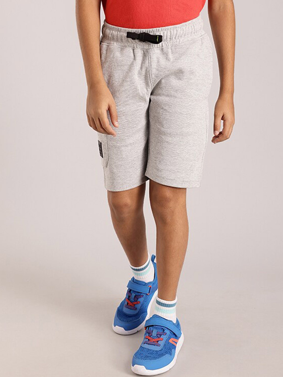 

Indian Terrain Boys Mid-Rise Pure Cotton Shorts, Grey melange