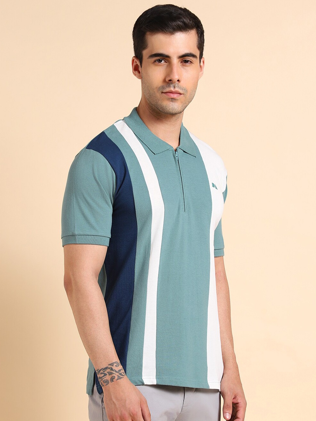 

Dennis Lingo Colourblocked Polo Collar Regular Fit T-shirt, Sea green