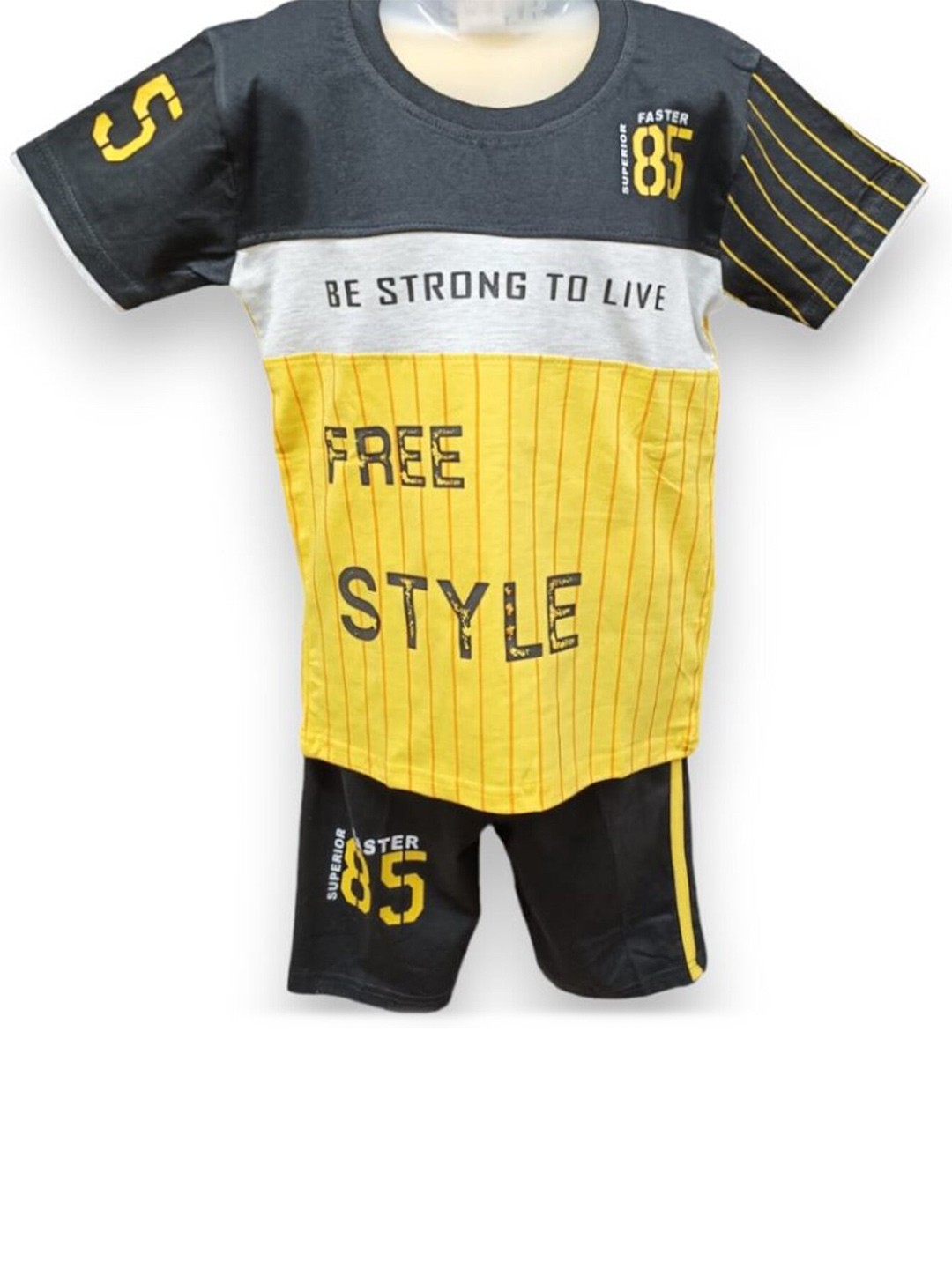 

CELEBRITY CLUB Boys Yellow & Grey Printed T-shirt with Shorts